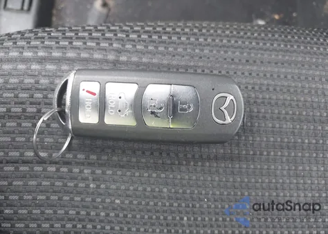 2013 Mazda 3 I Touring z USA, uszkodzony, nr VIN JM1BL1VP5D1815015